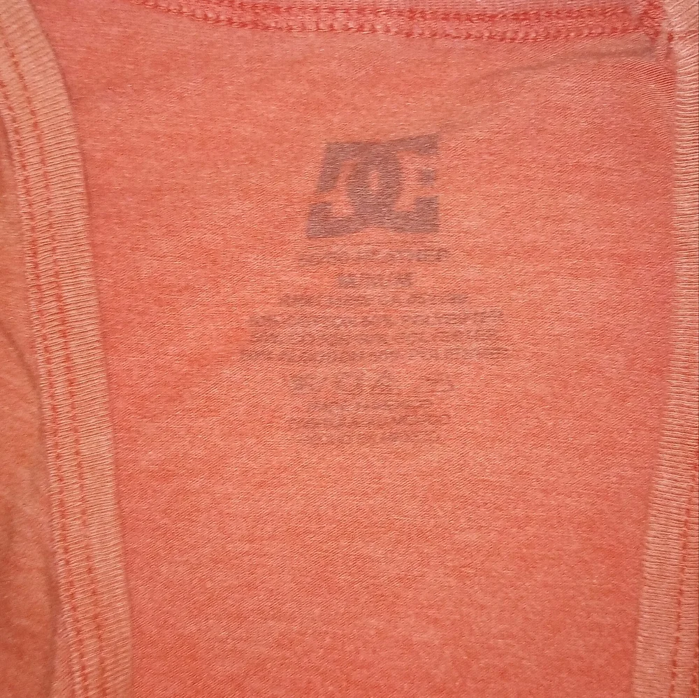 DC Tank - Picture 2 of 2